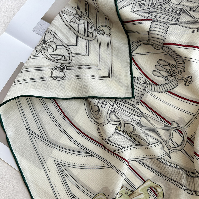40% Seide 60% Wolle Schal 135x – Shawl Wrap Winter Bewertung und Preis