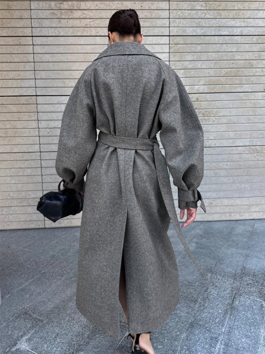 LUCYSHIHATTU Lange Mäntel aus  – Wool Coat Peacoat Bewertung und Preis